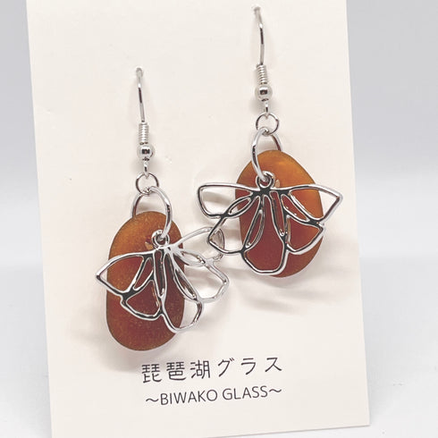 琵琶湖グラス 花びらチャームピアス