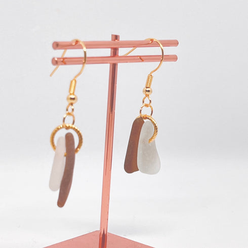 琵琶湖グラス ホワイト&ブラウンピアス